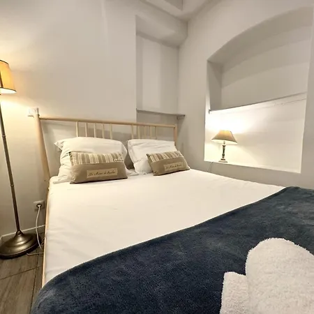 Riviera - Barillerie 12 - Vieille 1mn - 2 Pieces Ac Daire *