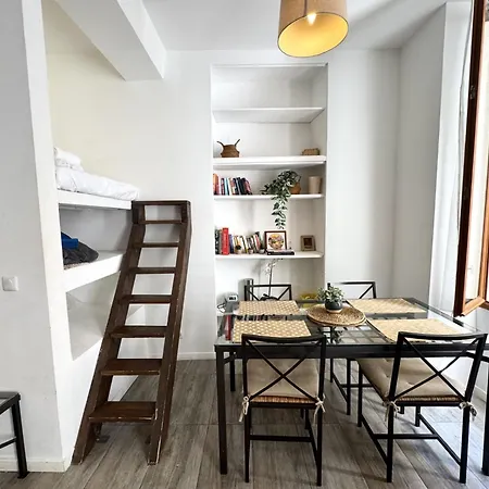 Riviera - Barillerie 12 - Vieille 1mn - 2 Pieces Ac * Nice